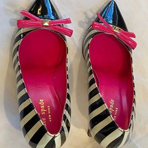 KATE SPADE JACI STUD PUMPS Size 7 Hot Pink & B/W Stripes